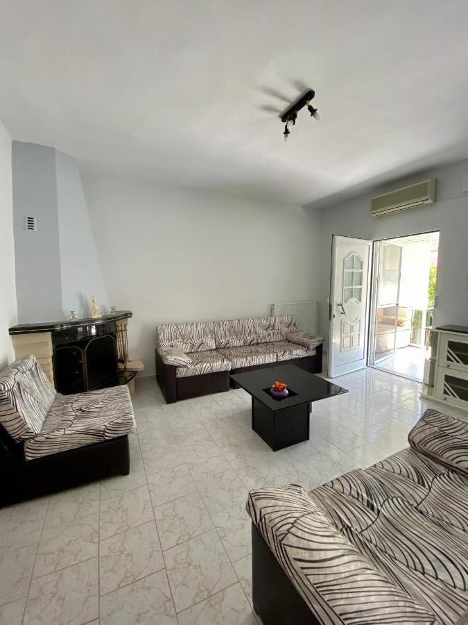 Atlantis Apartments Nea Vrasna Luaran gambar