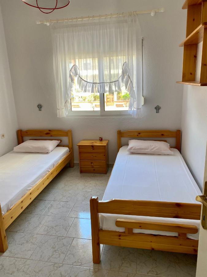 Atlantis Apartments Nea Vrasna Luaran gambar
