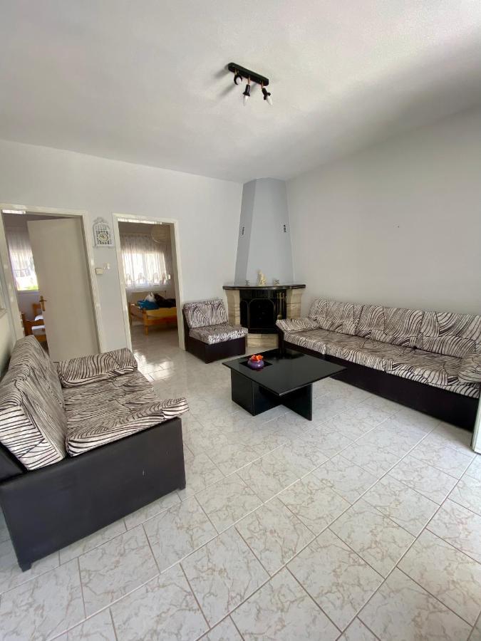 Atlantis Apartments Nea Vrasna Luaran gambar