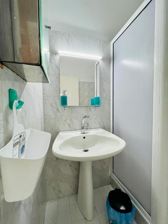 Atlantis Apartments Nea Vrasna Luaran gambar