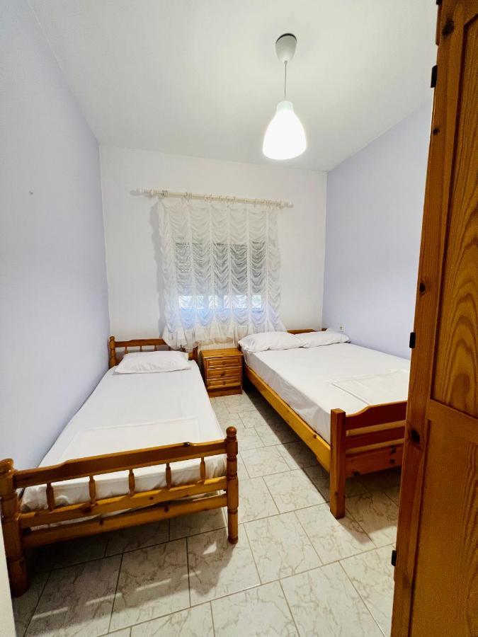 Atlantis Apartments Nea Vrasna Luaran gambar
